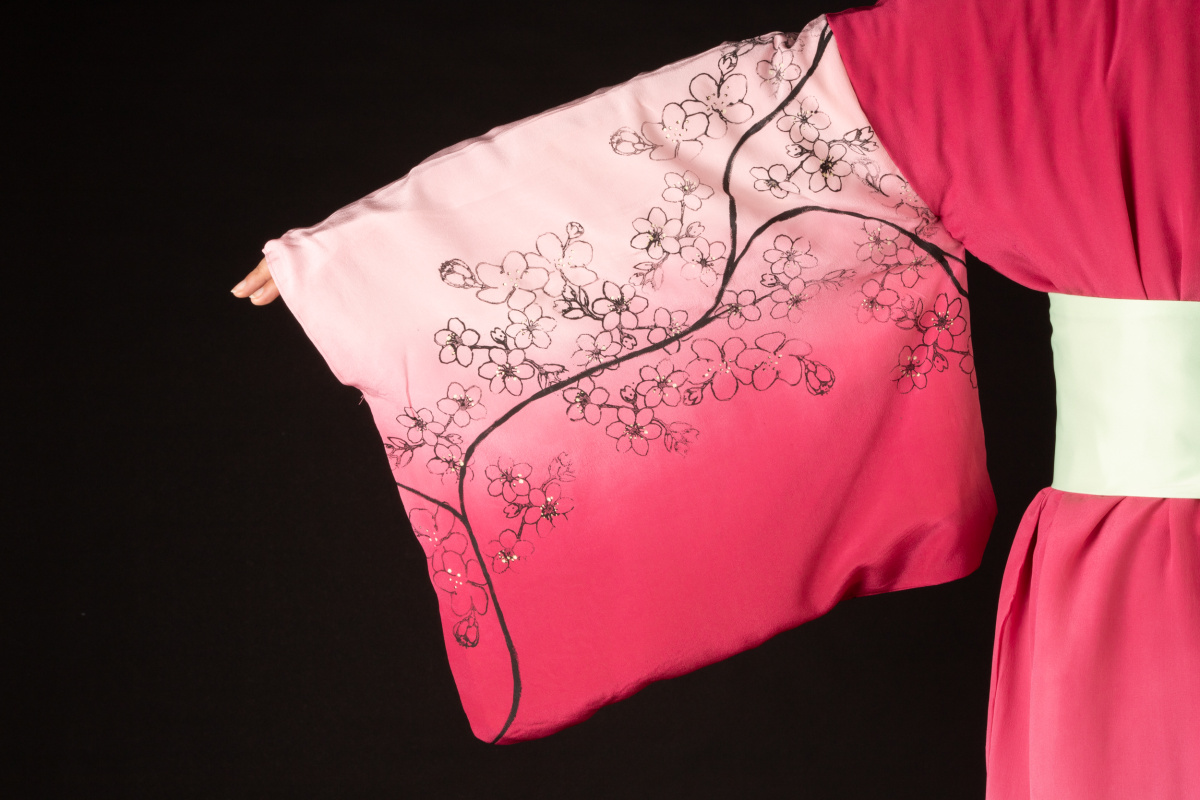 details - sleeve