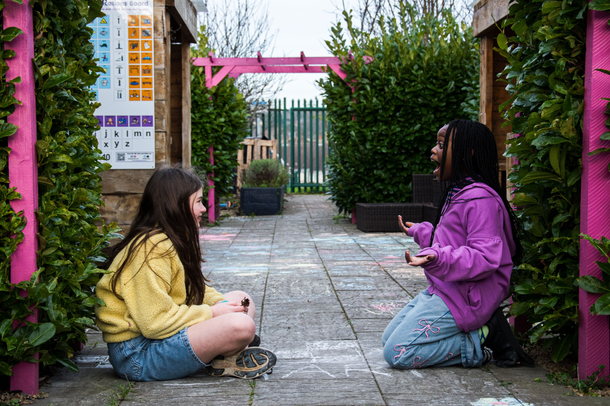 Still from Millie Rogers as Nora and Nomsa Siziba as Ayah in SPLINTERS