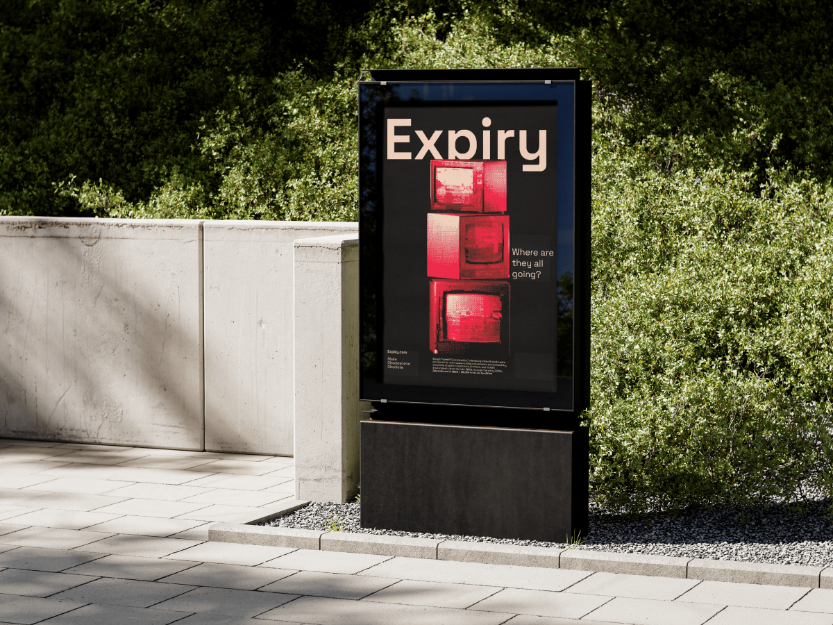 Expiry single poster in use