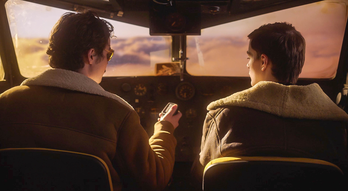 Still: Cockpit